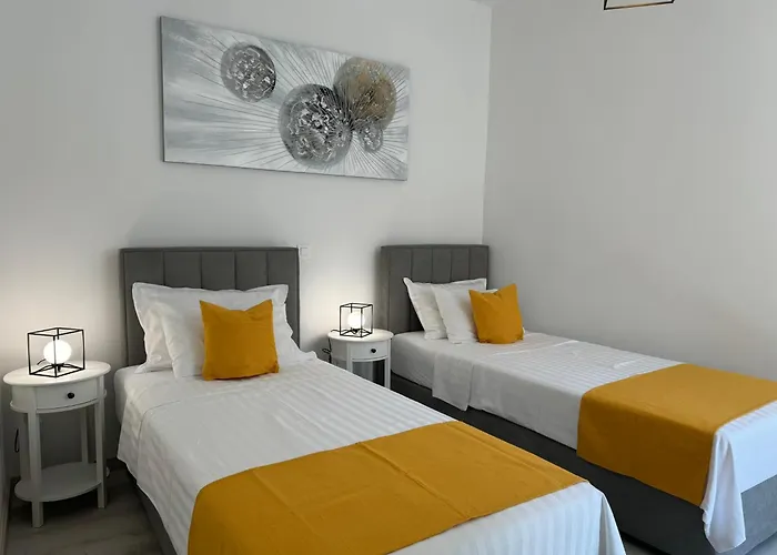 Pula Central Apartments 아파트 *