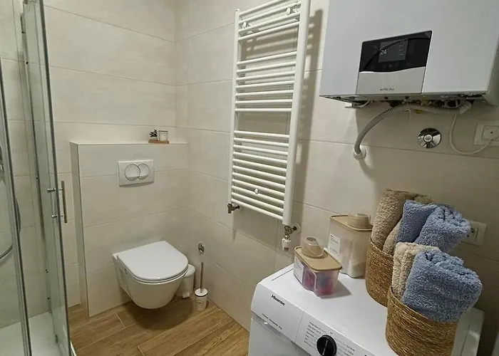 아파트 Pula Central Apartments 풀라