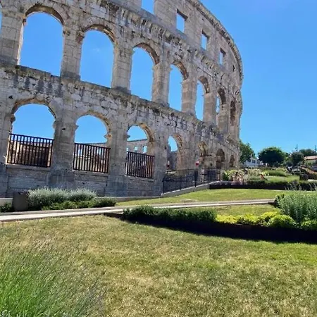 Pula Central Apartments Apartmán
