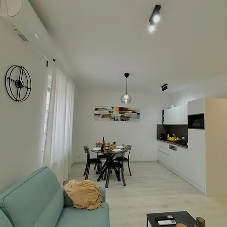 Daire Pula Central Apartments Pula